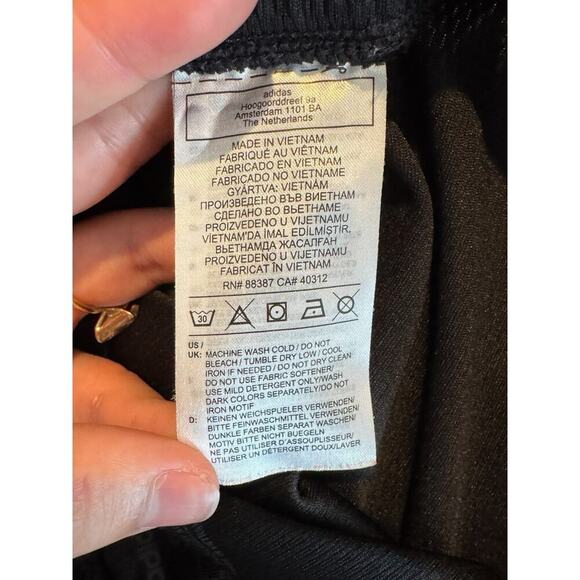 Adidas Women Size Small Shorts Training Athletic 3-Striped Black Workout Running - Picture 9 of 9